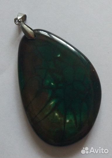 Подвеска из яшмы
