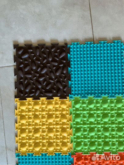 Развивающий коврик