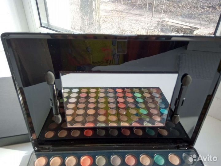 Палетка теней 88 цветов Новая