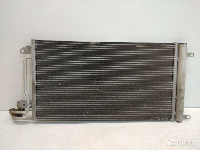 Радиатор кондиционера передний Volkswagen Polo 5