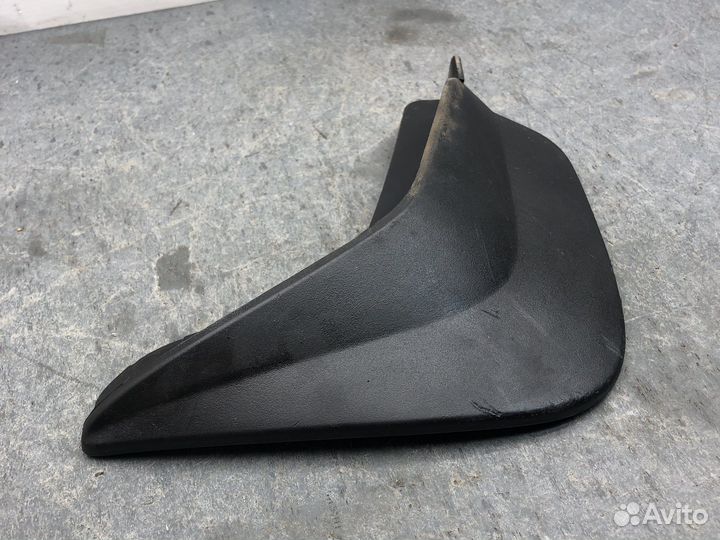 Брызговик зад лев Aveo T200