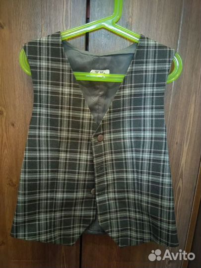 Жилет школьный