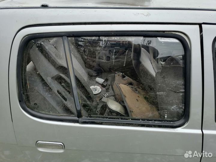 Стекло заднее левое, правое byd flaer 2