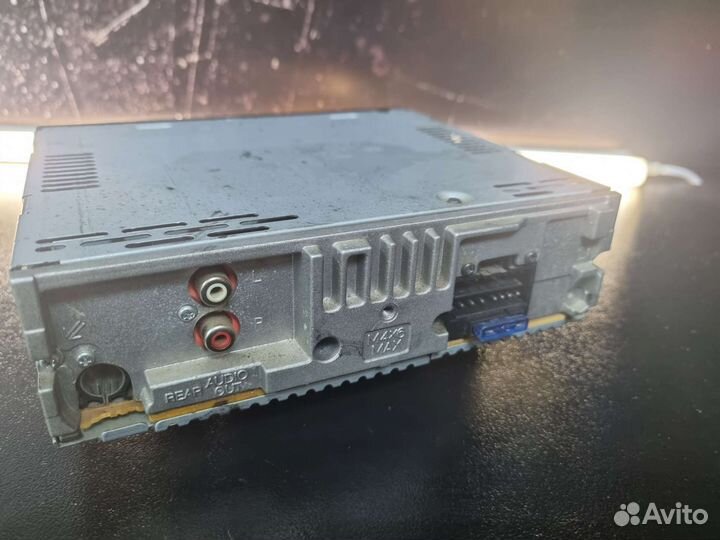 Автомогнитола Sony