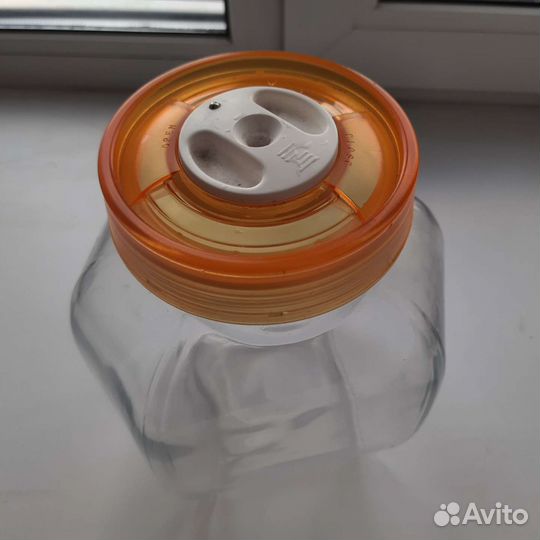 Крышка и банка Zepter