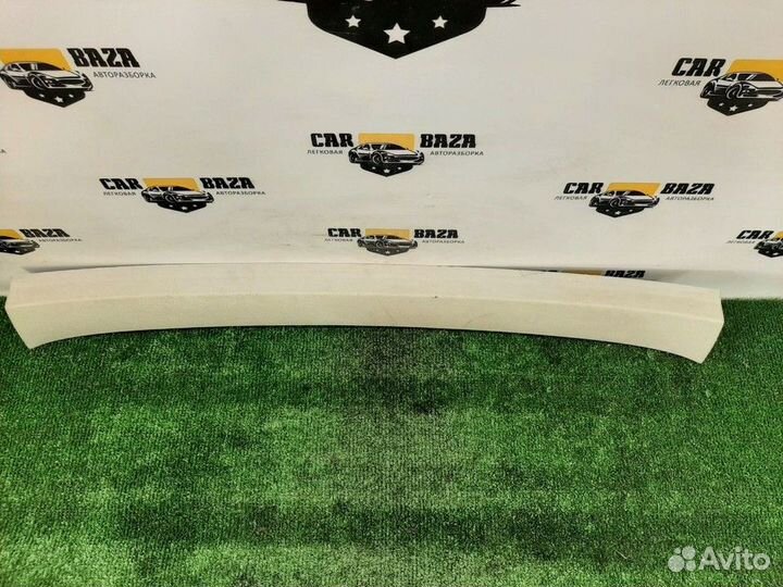 Обшивка потолка Volkswagen Golf