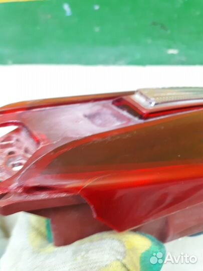 Фонарь внутренний правый Kia Seltos