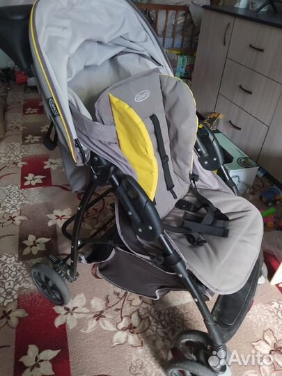 Коляска детская сидячая