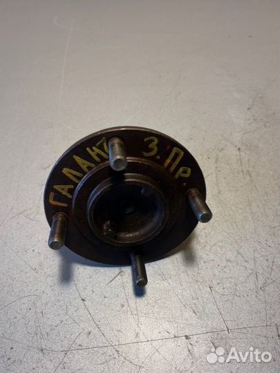 Ступица задняя Mitsubishi Galant EA3A 4G64 2002