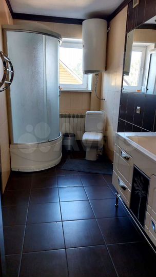 Дом 192 м² на участке 10 сот.