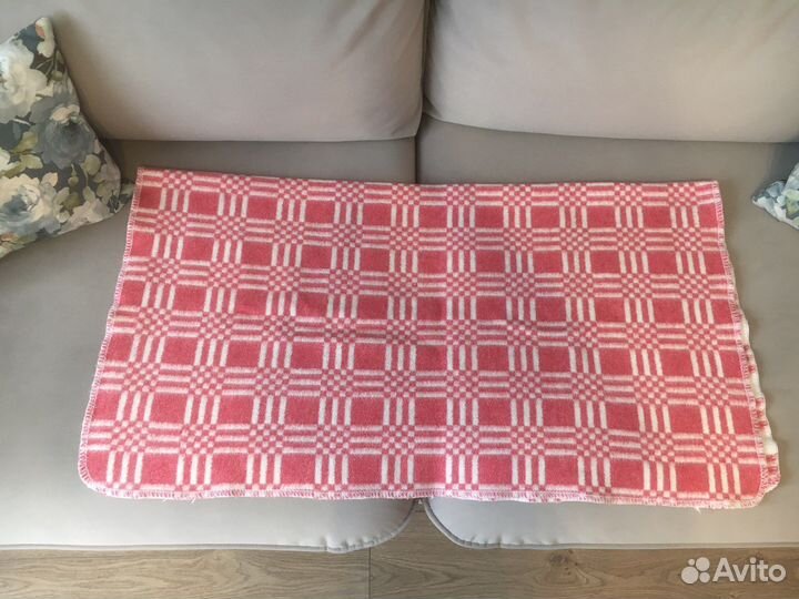 Одеяло байковое отл.состояние 90*96