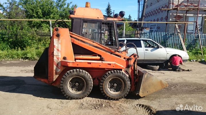 Погрузчик Пум-500