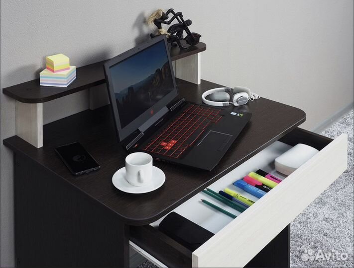Стол для ноутбука
