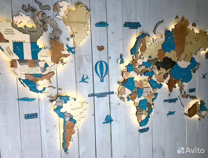 Деревянная карта мира с подсветкой
