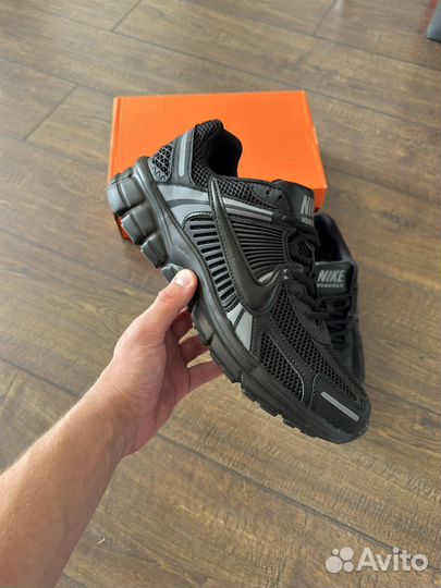 Кроссовки nike