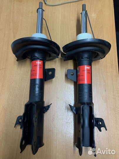 Амортизатор передний газовый Ford Fiesta