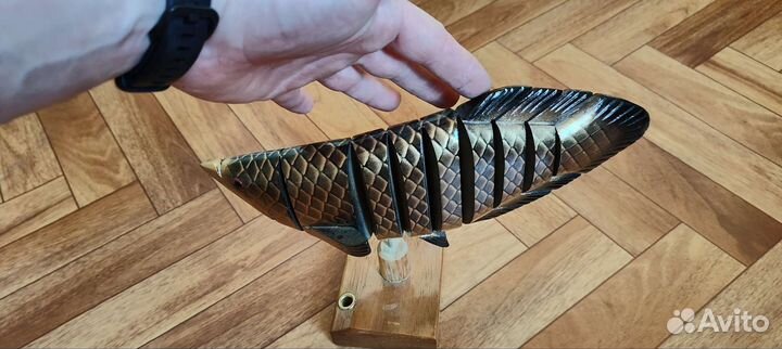 Статуэтка рыбы, предмет офиса