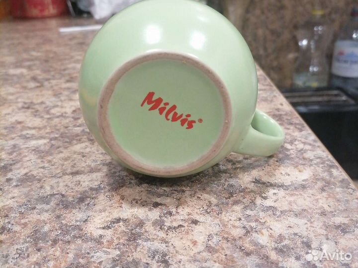 Кружки бокалы чашки