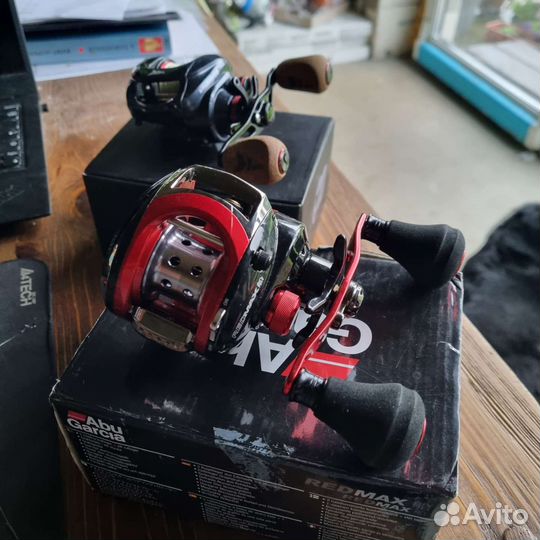 Мультипликаторная катушка Abu Garcia Red Max