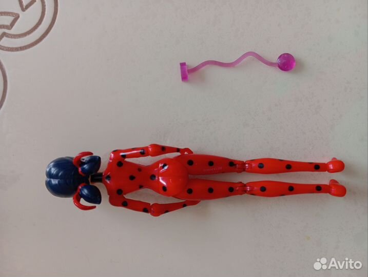 Фигурки леди баг и супер кот