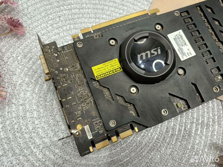 Видеокарта MSI GeForce GTX 780 Lightning