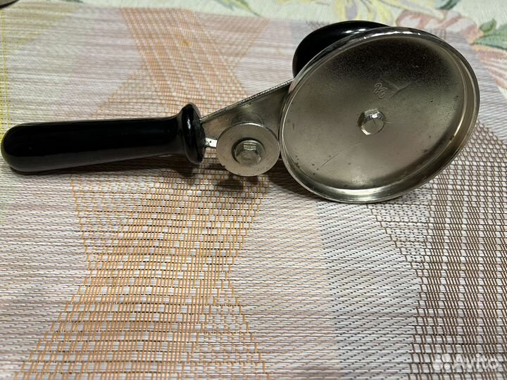 Закаточная машинка