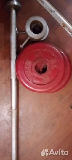 Гриф и 2 блина 5кг, и крепежики MB