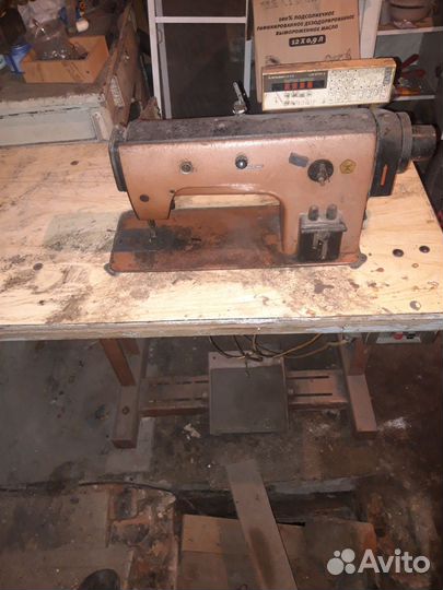 Швейная машина