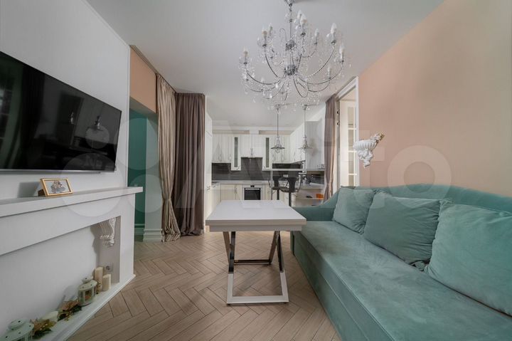 1-к. квартира, 52 м², 10/16 эт.