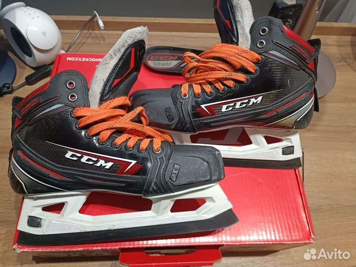 Коньки хоккейные вратарские CCM JetSpeed 8EE