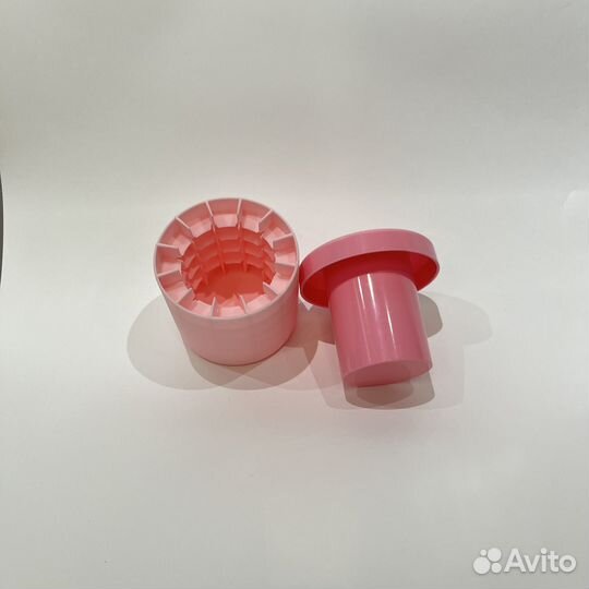 Форма для льда с крышкой