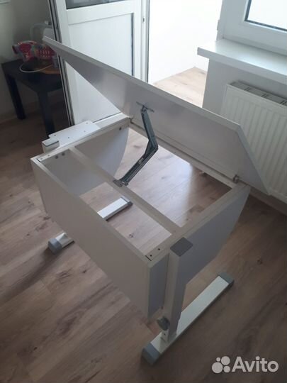 Письменный стол парта