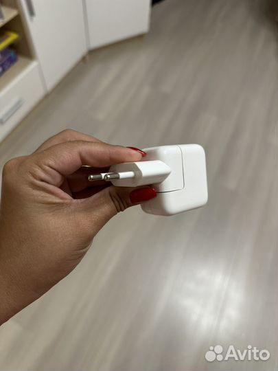 Блок питания apple новый 10w