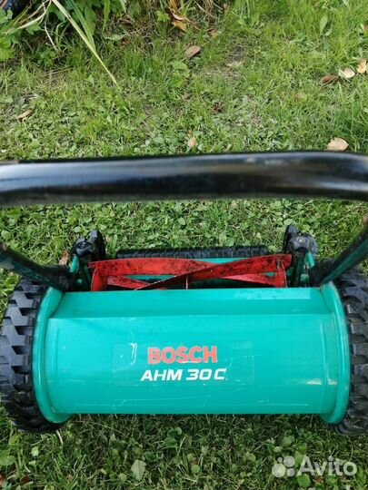 Газонокосилка ручная механическая