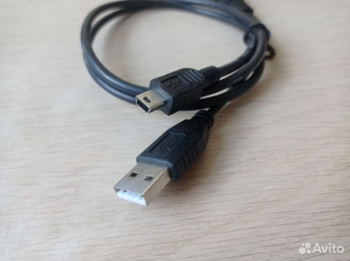 Кабель USB - mini-USB, с дополнительным питанием