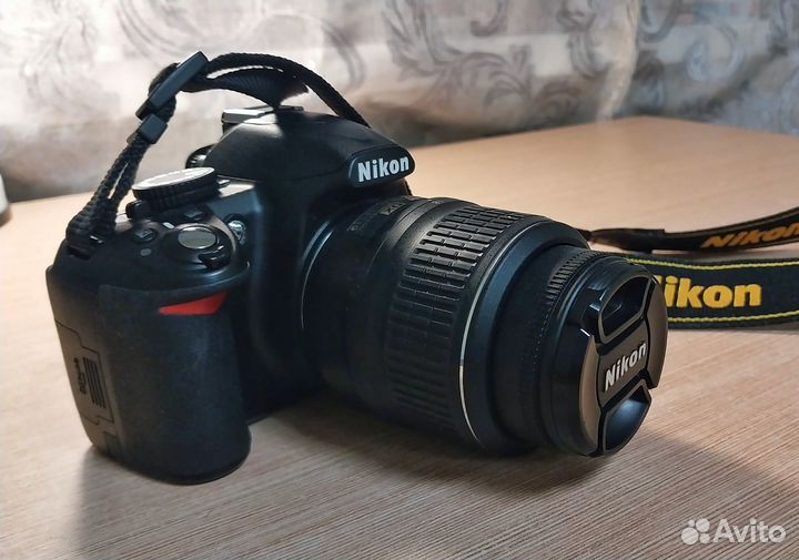 Зеркальный фотоаппарат Nikon d3100