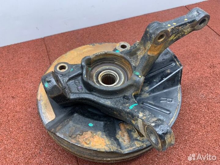 Кулак поворотный передний правый Hyundai Solaris 2