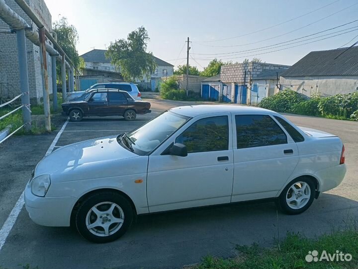 LADA Priora 1.6 МТ, 2011, 193 000 км