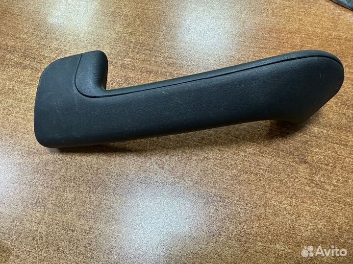 Ручка двери внутренняя левая/ правая Лада Гранта