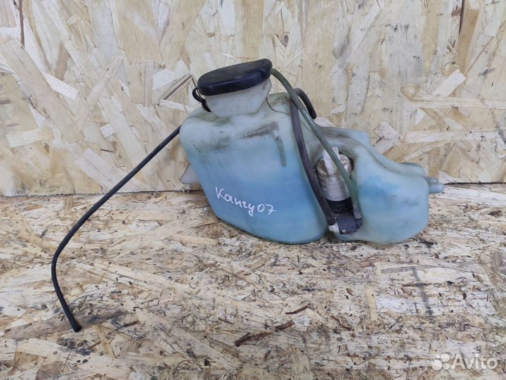 Бачок омывателя Renault Kangoo 1