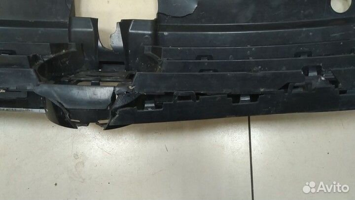 Решетка радиатора Volkswagen Tiguan