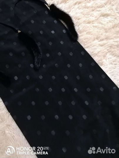 Шарф с норковыми кисточками