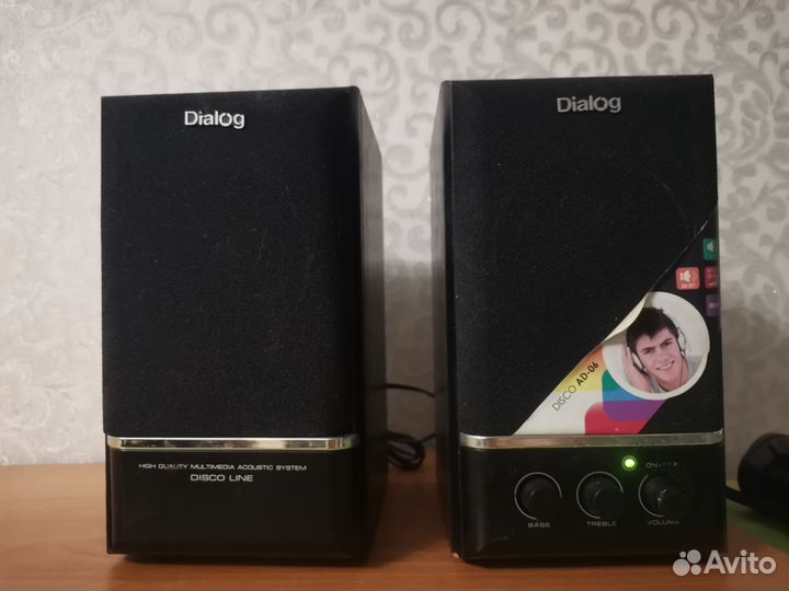 Продам колонки dialog