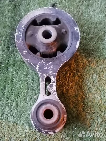 Опора двигателя (подушка двс) задняя G33E-39-040A