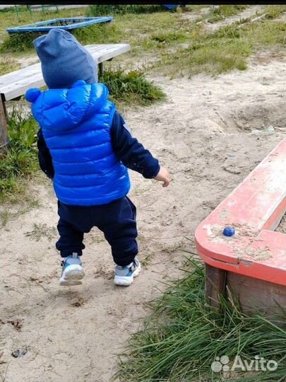 Жилетка для мальчика 74-80