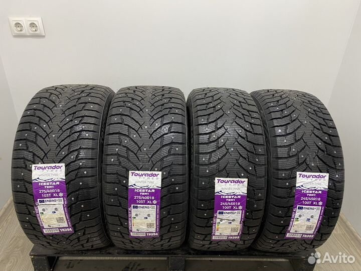 Tourador Ice Star TSW1 275/40 R18 и 245/45 R18 103T