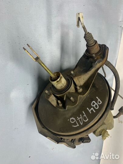 Вакуумный усилитель тормозов Volkswagen Passat B4