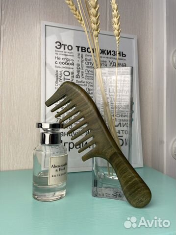 Расческа гребень деревянная сандаловая