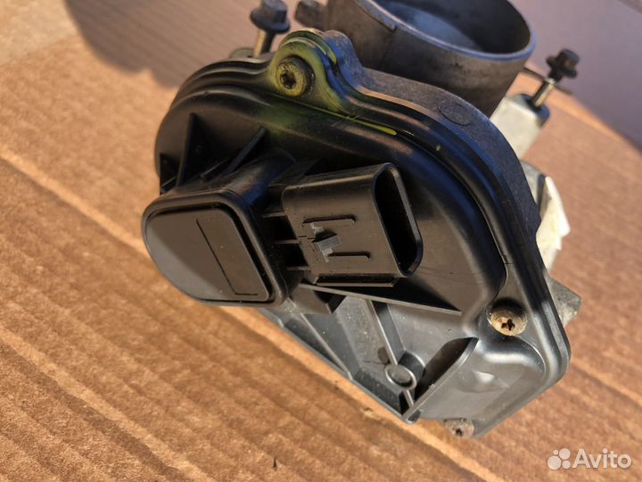 Дроссельная заслонка ford focus 2 1.8, 2 литра