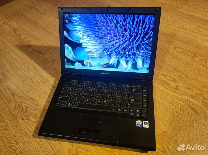 Ноутбук Samsung